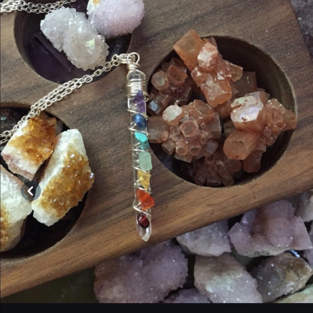 🧘🏽♀️🧘🏼NEW CHAKRA NECKLACE - Picture 3 of 5